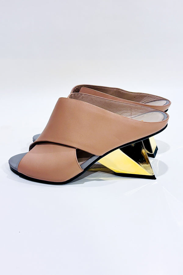 Sandales beige et or* seconde main - United Nude- La Penderie du Paradis