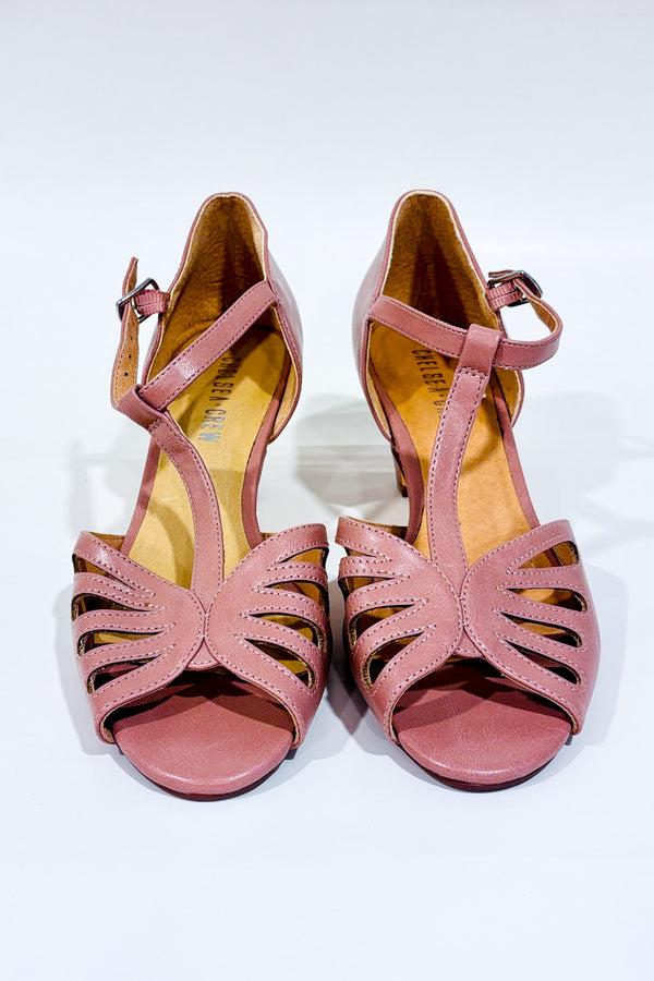 Chaussures ouvertes rétro rose pâle à talon* seconde main - Chelsea Crew- La Penderie du Paradis