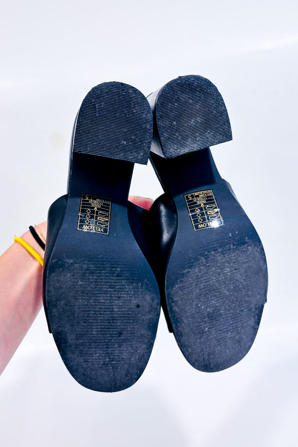 Sandales mules noires à talon bloc* seconde main - Yellow- La Penderie du Paradis