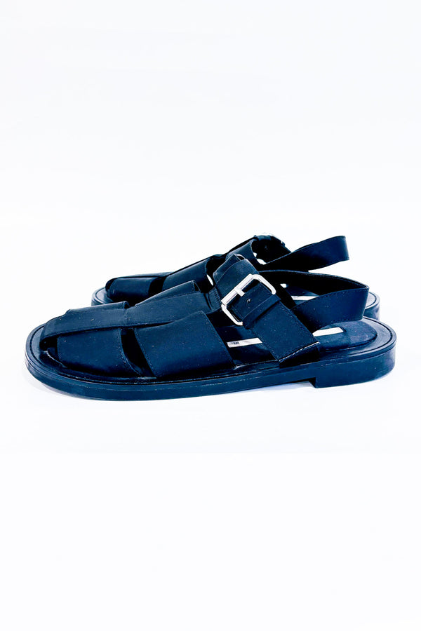Sandales Fisherman noires à bride ajustable seconde main - Zara- La Penderie du Paradis