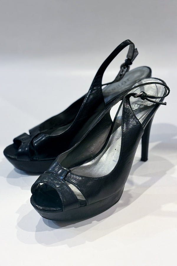 Sandales noires (8.5) seconde main Guess