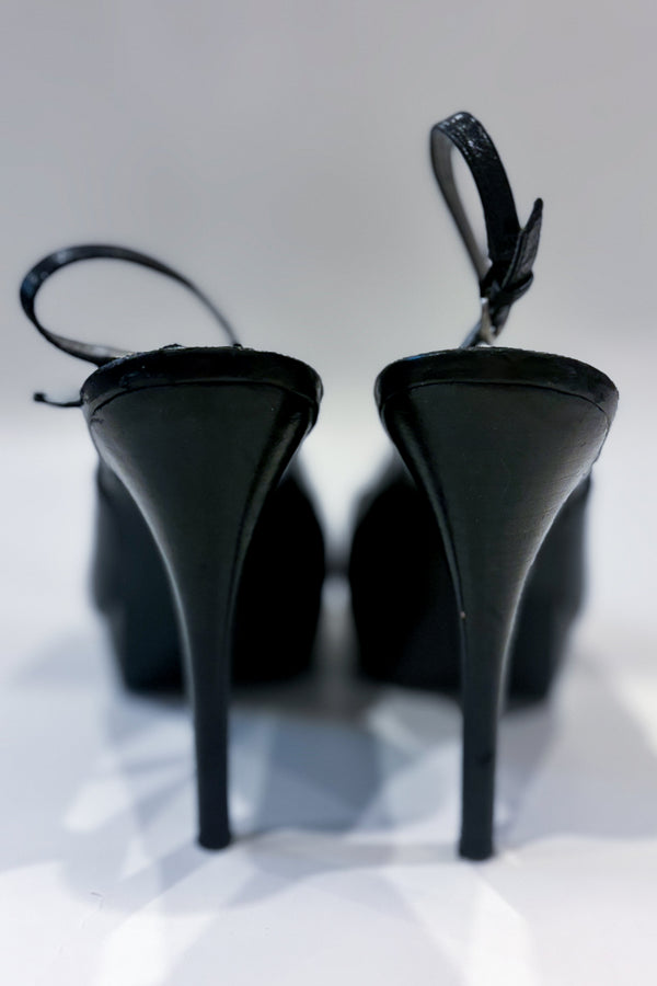 Sandales noires (8.5) seconde main Guess