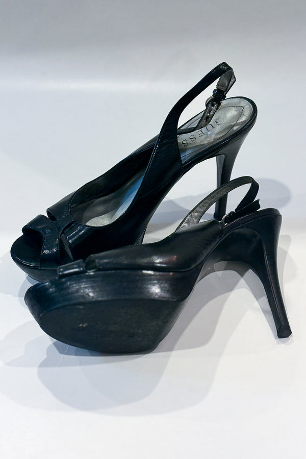 Sandales noires (8.5) seconde main Guess