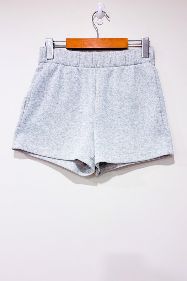 Short gris en jogging (s)-Miss Posh-La Penderie du Paradis 🕊