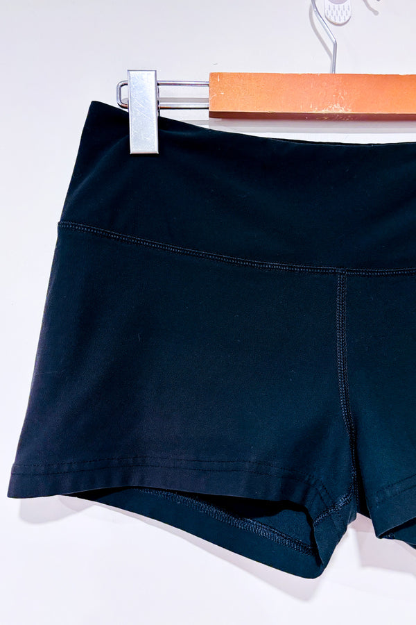 Short sport noir * seconde main - Nike- La Penderie du Paradis