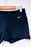 Short sport noir * seconde main - Nike- La Penderie du Paradis