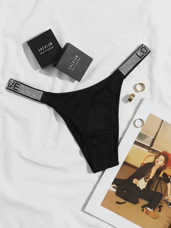 Culotte noire décorées de strass ''LOVE'' seconde main - SHEIN- La Penderie du Paradis