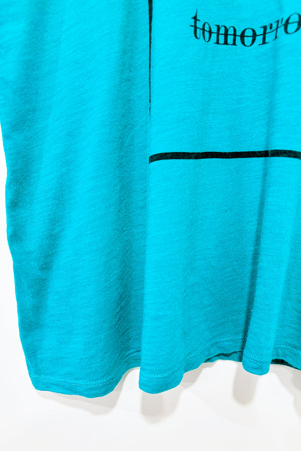 T-shirt vert ''Yesterday Now Tomorrow'' (m) -- La Penderie du Paradis ?