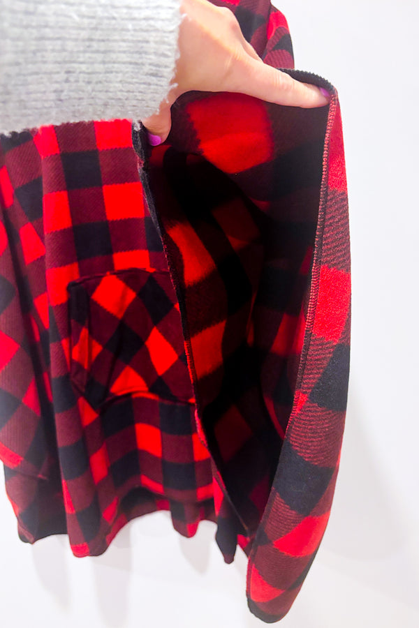 Poncho en flanelle rouge à carreaux (o/s)-Arseno-La Penderie du Paradis 🕊