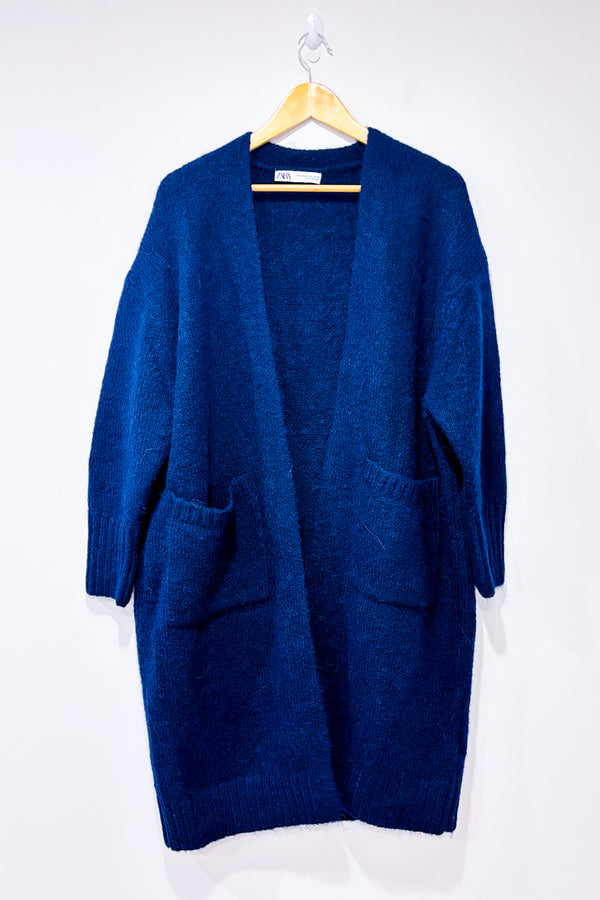 Cardigan oversized marine en laine seconde main - Zara- La Penderie du Paradis