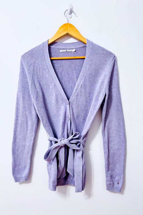 Cardigan lilas en coton avec ceinture seconde main - Tommy Hilfiger- La Penderie du Paradis
