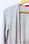 Cardigan long gris ouvert à studs dorés seconde main - Chantal Paris- La Penderie du Paradis