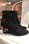Bottes noires en suède avec fleurs (10) seconde main Bloom&Co