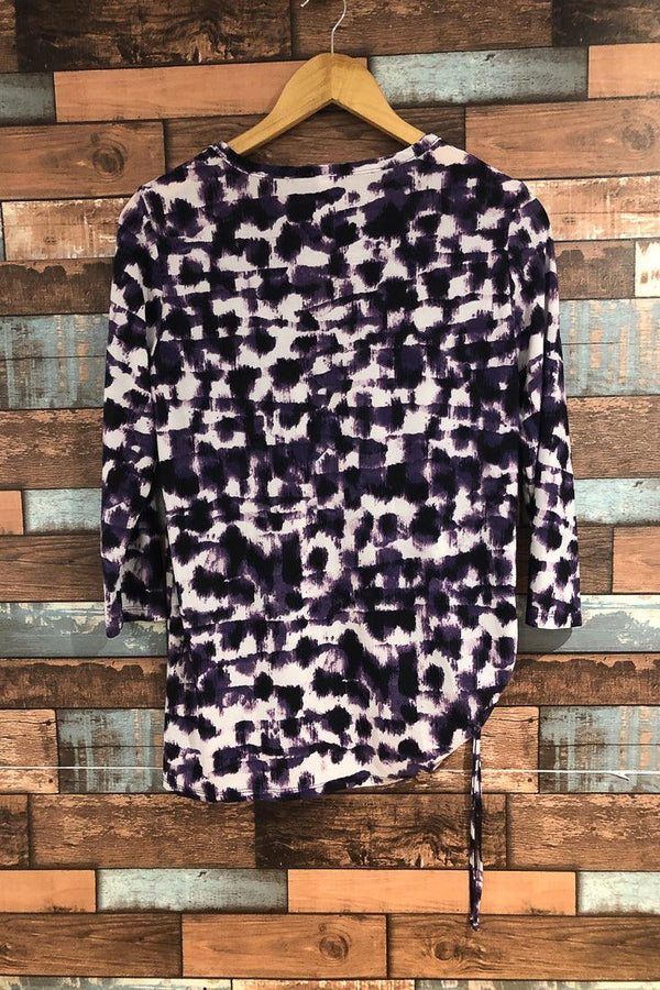 Chandail mauve avec motifs (s) seconde main 2dye4