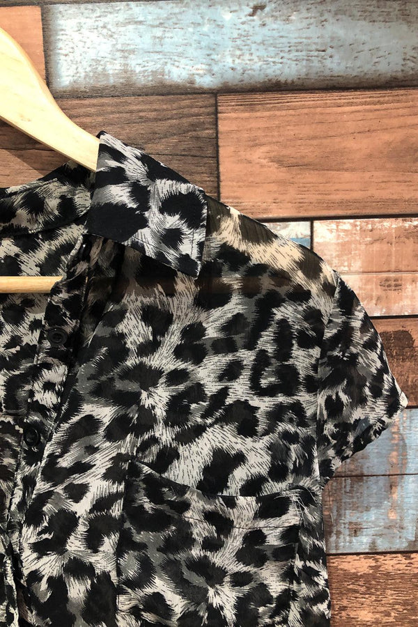 Chemise à nouer motif leopard (s) seconde main Dynamite