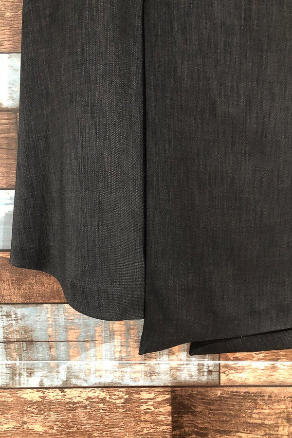 Jupe gris chamoiré avec boucle argent (s) seconde main Tuzzi