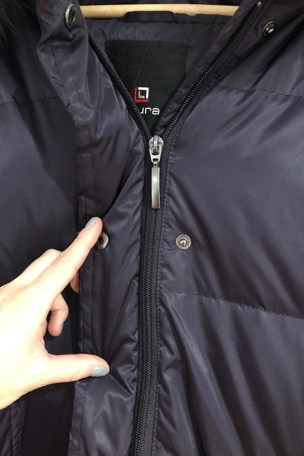 Manteau mauve gaufré doublé en duvet avec capuchon en fourrure (xl) seconde main Laura