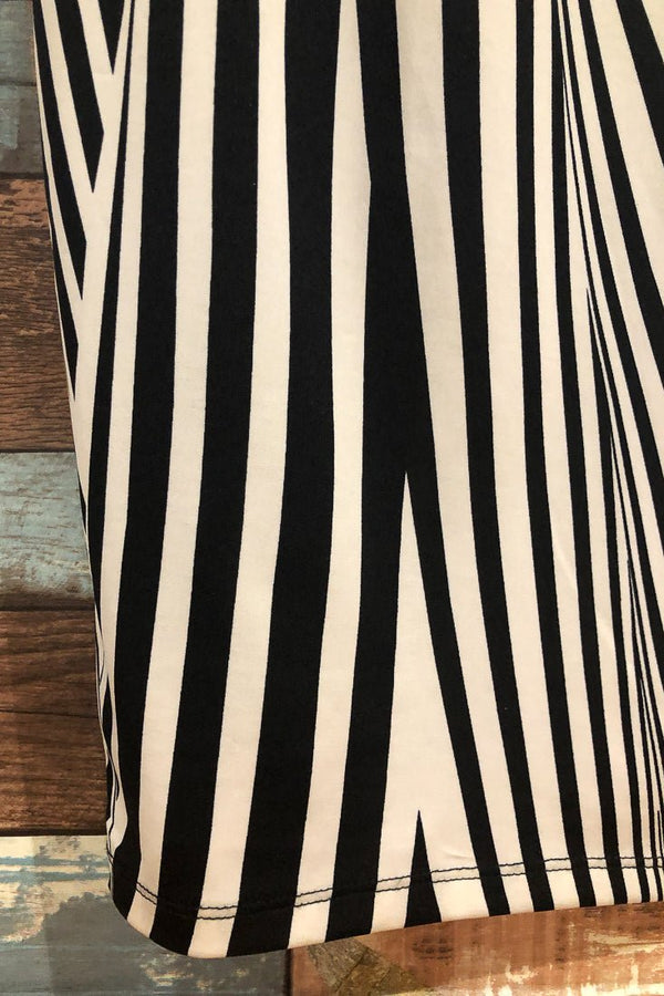 Robe rayée noire et blanche (m) seconde main River Island