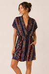 Robe cache-coeur orange, rouge et bleue à poches* seconde main - Wear Guru Fashion- La Penderie du Paradis