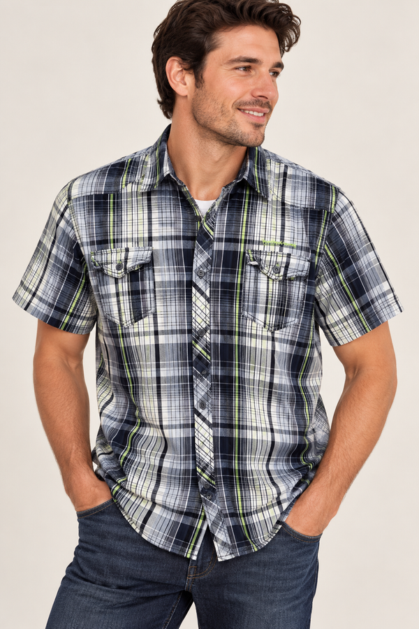 Chemise à carreaux gris, noir et vert à manches courtes seconde main - Noize78- La Penderie du Paradis