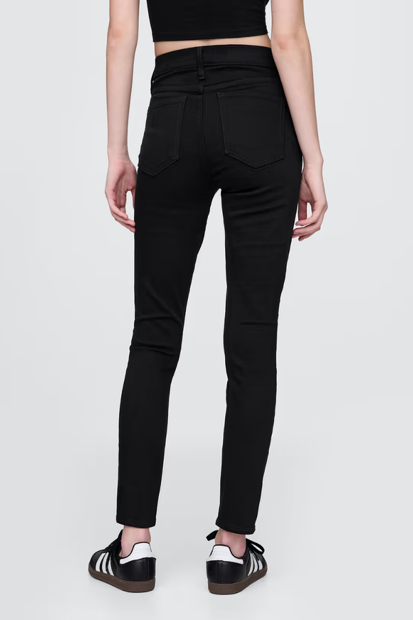 Jeans skinny noir vraiment moulant* seconde main - GAP- La Penderie du Paradis