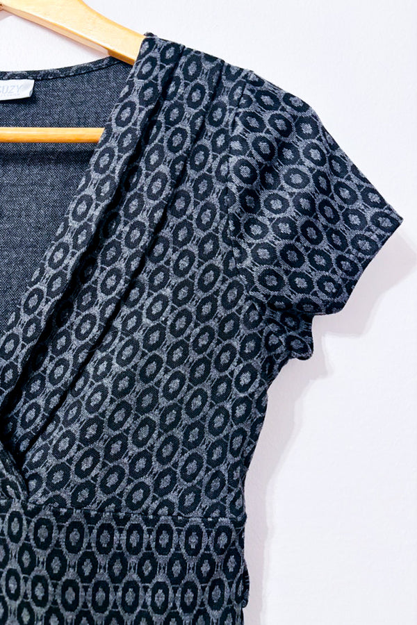 Gray knit dress(es)