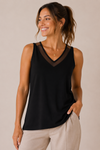 Camisole basique noire avec maille seconde main - Tricotto- La Penderie du Paradis