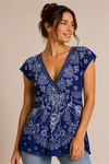 Haut cache-cœur bleu à motif paisley seconde main - SWS Streetwear Society- La Penderie du Paradis