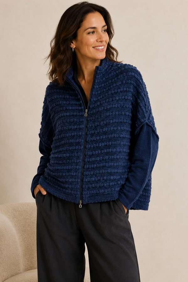 Veste ample en laine bouclée bleue à fermeture éclair* seconde main - Sarah Pacini- La Penderie du Paradis
