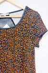 Robe noire avec motifs orangé (xs)-San Francisco-La Penderie du Paradis 🕊