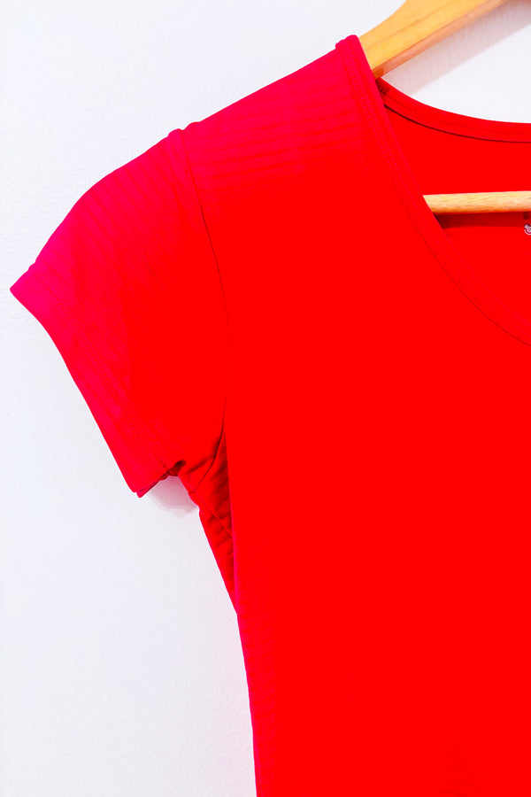 T-shirt de sport fuchsia seconde main - Fila- La Penderie du Paradis