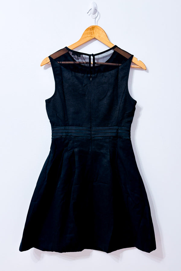 Robe cocktail noire à pierres seconde main - Airoldi Collection- La Penderie du Paradis
