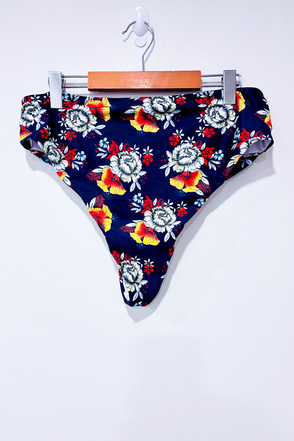 Bas de maillot de bain marine fleuri à taille haute (xl)-Autres-La Penderie du Paradis 🕊