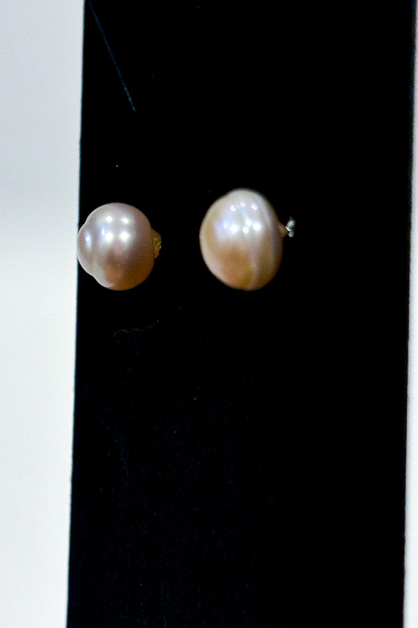 Boucles d'oreilles perles rose pâle seconde main Autres 