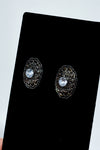 Boucles d'oreilles fleur argentée avec pierre scintillante seconde main - Autres- La Penderie du Paradis