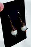 Boucles d'oreilles pendantes style vintage à perle blanche* seconde main - Autres- La Penderie du Paradis