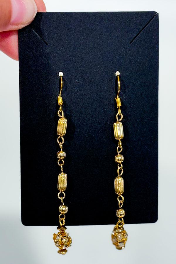 Boucles d'oreilles pendantes dorées avec cristaux* seconde main - Autres- La Penderie du Paradis