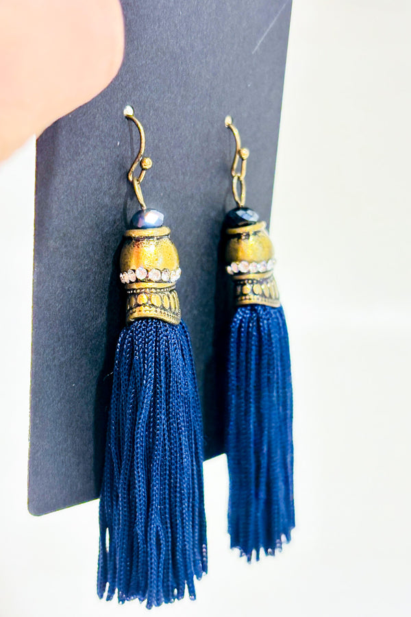 Boucles d'oreilles pompom marine seconde main - Autres- La Penderie du Paradis