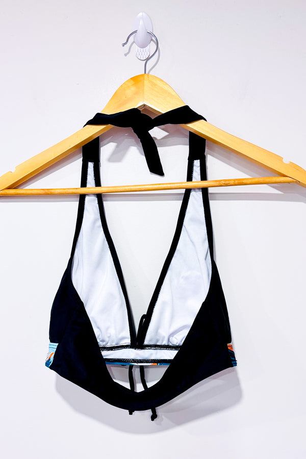 Haut de maillot de bain noir, orange et vert fleuri seconde main - SHEIN- La Penderie du Paradis