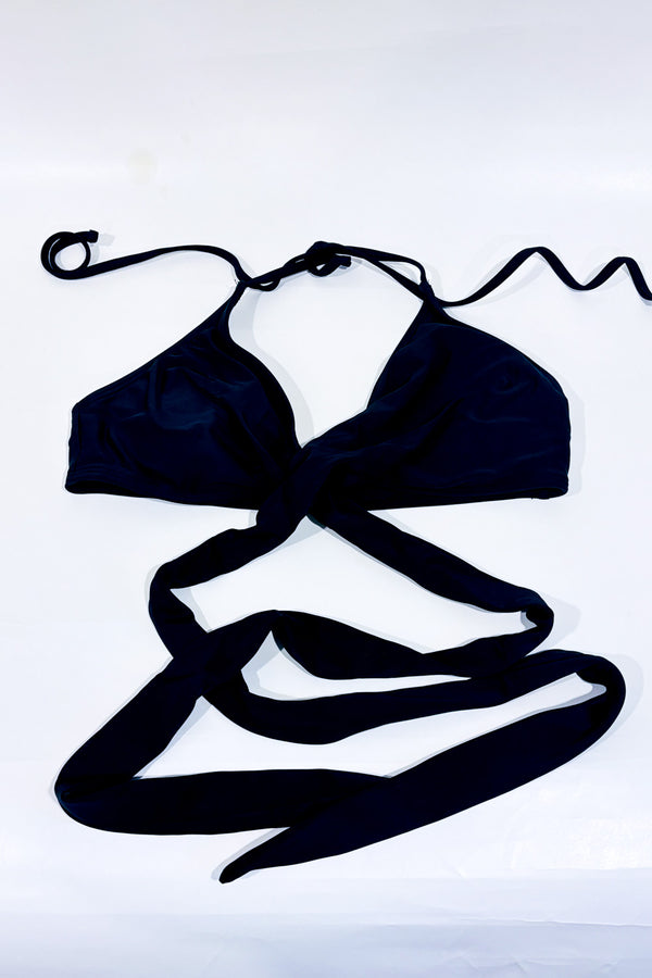 Haut de maillot de bain noir à nouer seconde main - Autres- La Penderie du Paradis