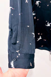Blouse noire avec oiseaux (2X)-Reitmans-La Penderie du Paradis 🕊