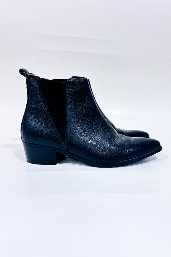 Bottes noires à talon bloc* seconde main - Vero Moda- La Penderie du Paradis
