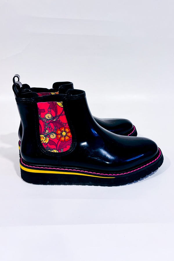 Bottes de pluies noires fleuries* seconde main - Cougar- La Penderie du Paradis