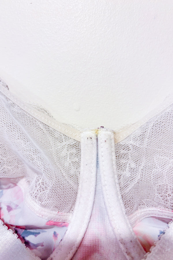 Soutien-gorge gris fleuri avec dentelle (40DDD)-Fantaisie-La Penderie du Paradis 🕊
