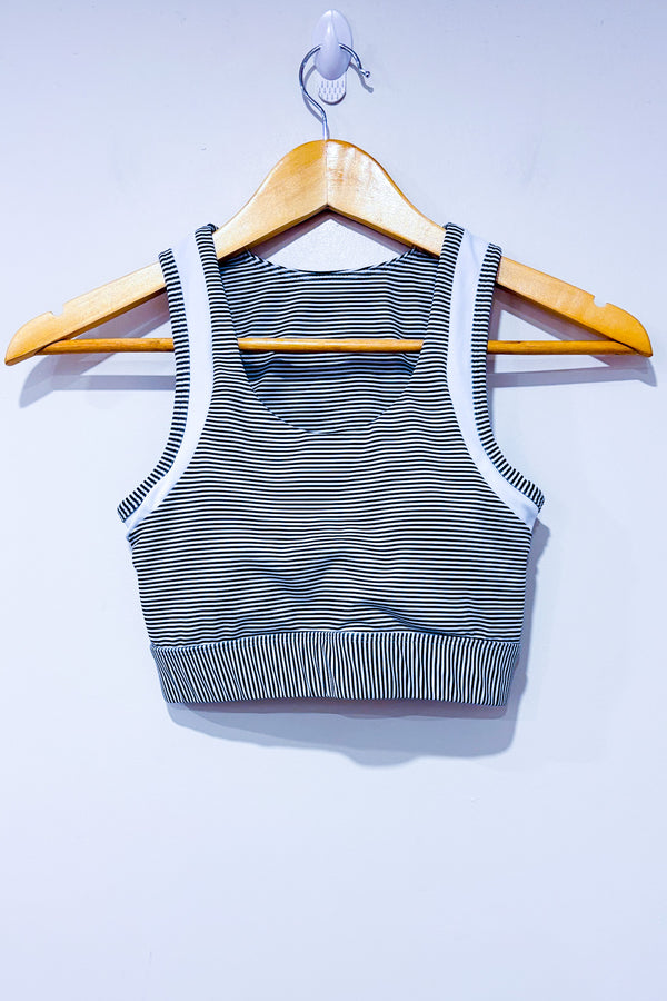 Top de sport gris et blanc rayé (xs) seconde main - All Fenix- La Penderie du Paradis