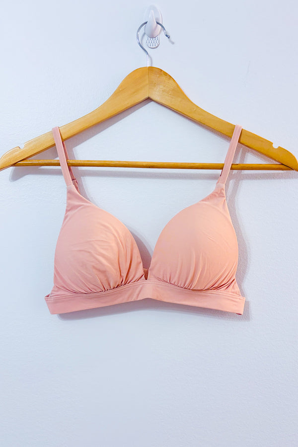 Bralette rose ultra douce seconde main - Free FWD- La Penderie du Paradis