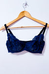 Soutien-gorge bleu en dentelle seconde main - Victoria's Secret- La Penderie du Paradis