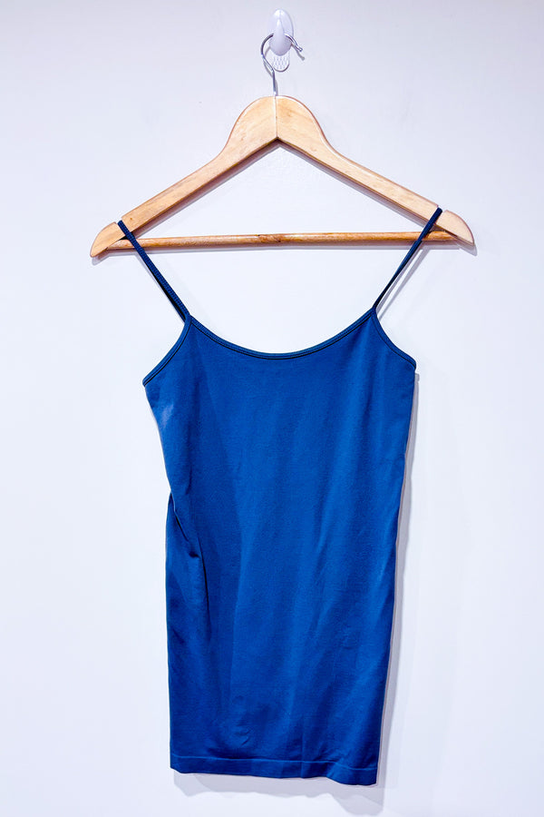 Camisole basic grise (s)-C'est Moi-La Penderie du Paradis 🕊