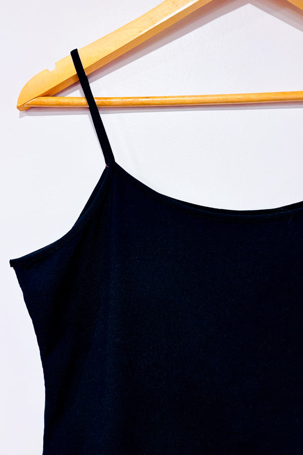 Camisole basic noire seconde main - ZA Basics- La Penderie du Paradis