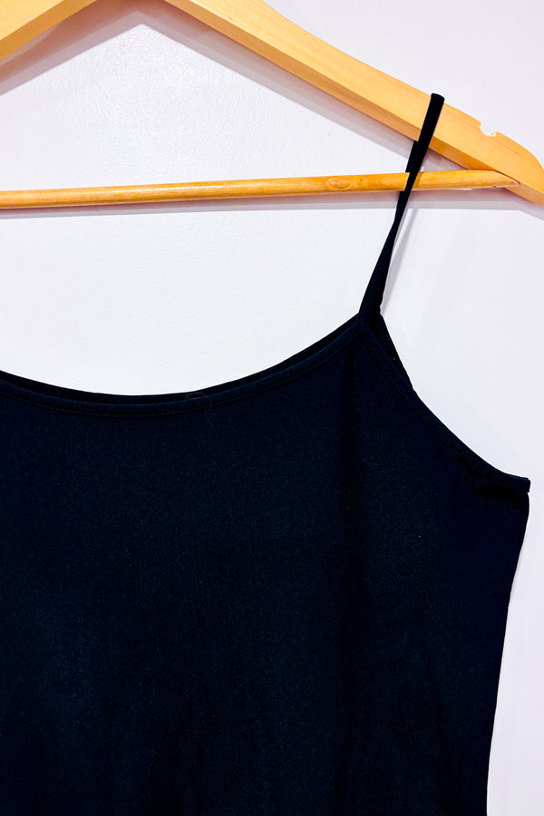 Camisole basic noire seconde main - ZA Basics- La Penderie du Paradis